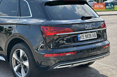 Внедорожник / Кроссовер Audi Q5 2022 в 