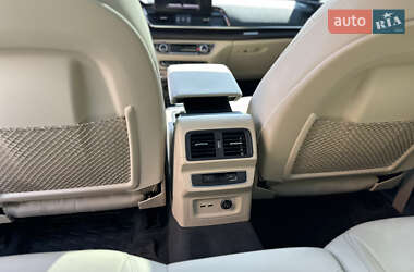 Внедорожник / Кроссовер Audi Q5 2022 в 
