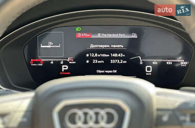 Внедорожник / Кроссовер Audi Q5 2022 в 