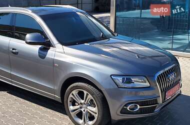 Позашляховик / Кросовер Audi Q5 2015 в Рівному