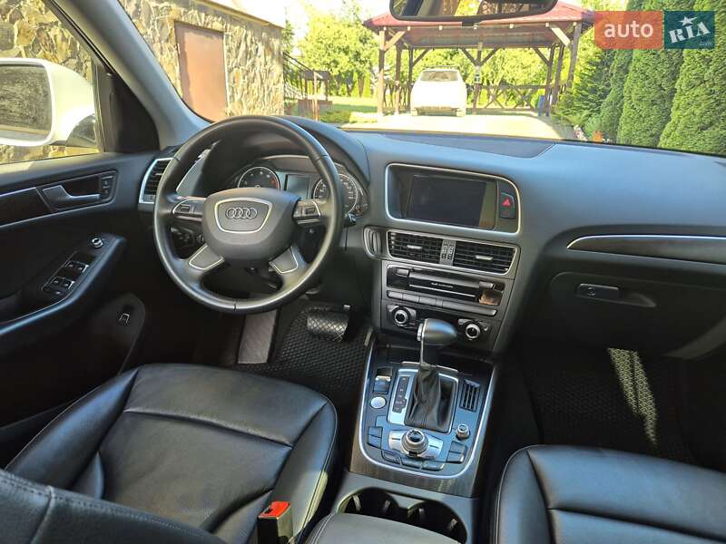 Внедорожник / Кроссовер Audi Q5 2016 в Львове