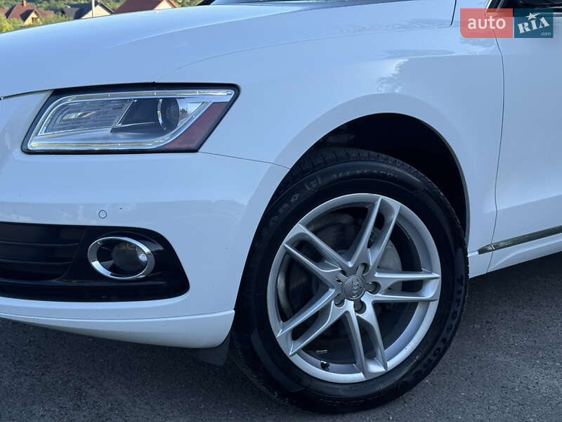 Внедорожник / Кроссовер Audi Q5 2015 в Самборе