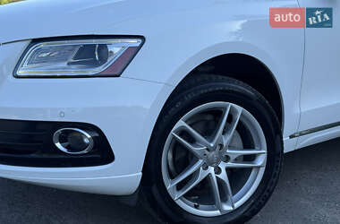 Внедорожник / Кроссовер Audi Q5 2015 в 