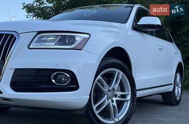Внедорожник / Кроссовер Audi Q5 2015 в 