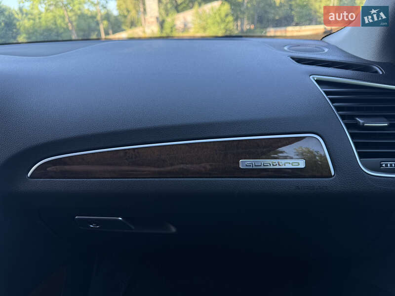 Внедорожник / Кроссовер Audi Q5 2015 в Самборе
