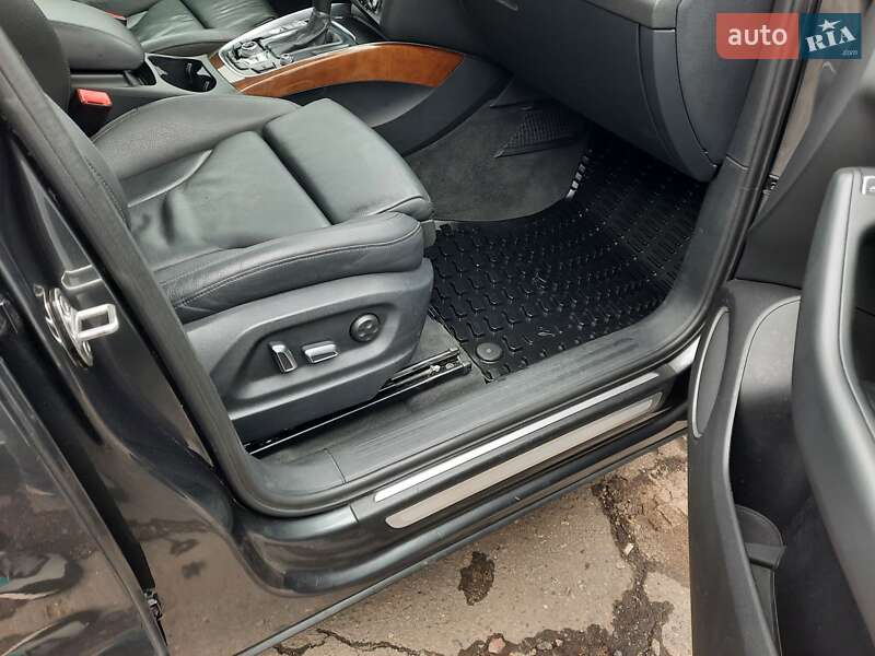 Позашляховик / Кросовер Audi Q5 2014 в Рівному