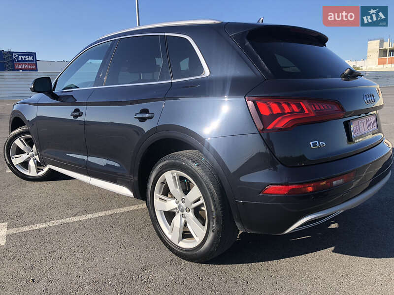 Внедорожник / Кроссовер Audi Q5 2018 в Львове