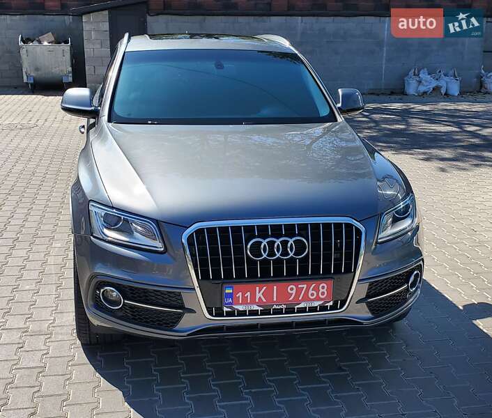 Позашляховик / Кросовер Audi Q5 2015 в Рівному