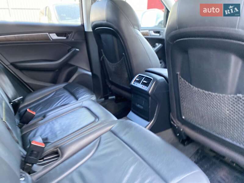 Внедорожник / Кроссовер Audi Q5 2014 в Хусте