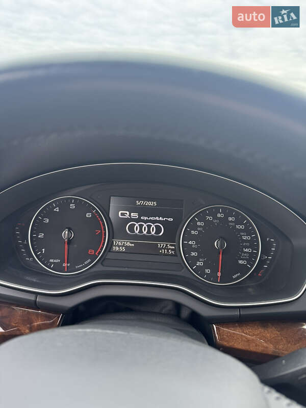 Внедорожник / Кроссовер Audi Q5 2017 в Львове