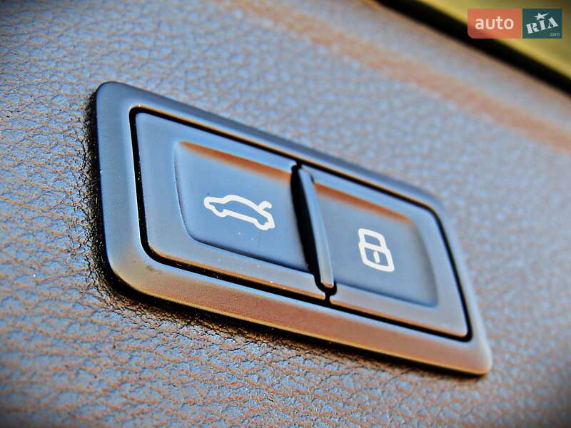 Внедорожник / Кроссовер Audi Q5 2017 в Черкассах