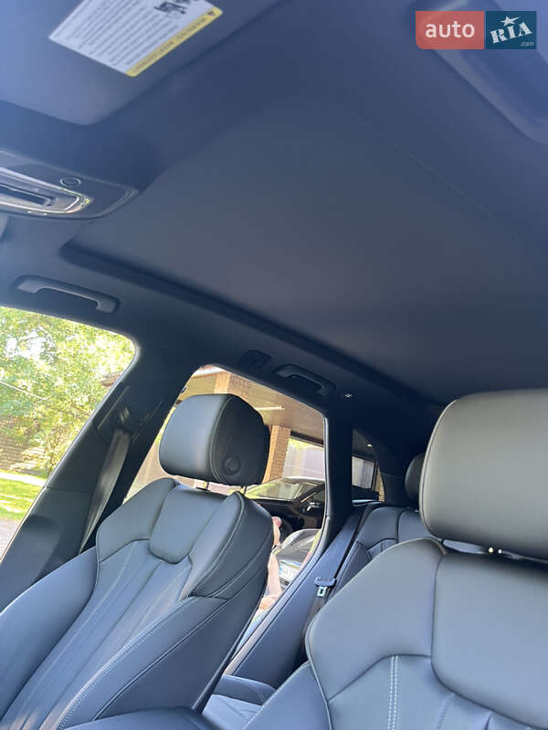 Внедорожник / Кроссовер Audi Q5 2023 в Киеве
