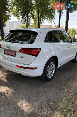 Позашляховик / Кросовер Audi Q5 2016 в 