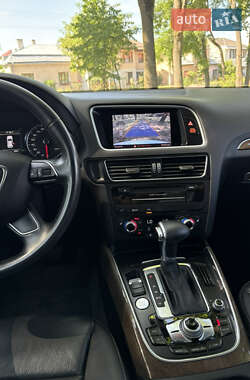 Позашляховик / Кросовер Audi Q5 2016 в 