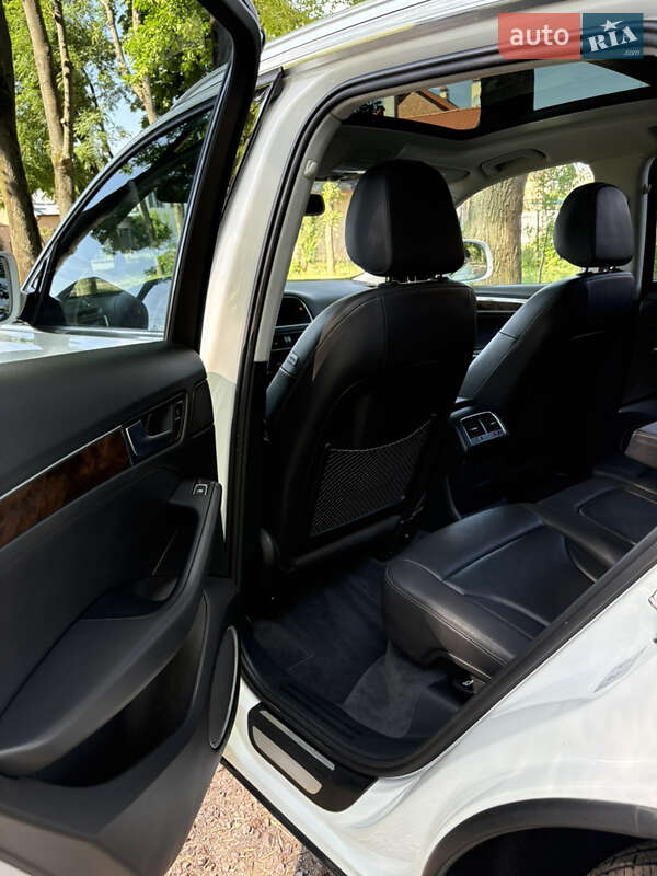 Внедорожник / Кроссовер Audi Q5 2016 в Львове