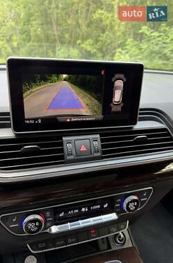 Внедорожник / Кроссовер Audi Q5 2018 в 