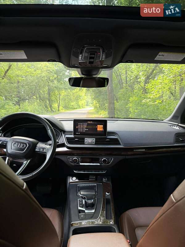 Позашляховик / Кросовер Audi Q5 2018 в Києві