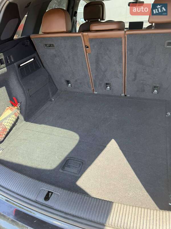 Позашляховик / Кросовер Audi Q5 2018 в Києві