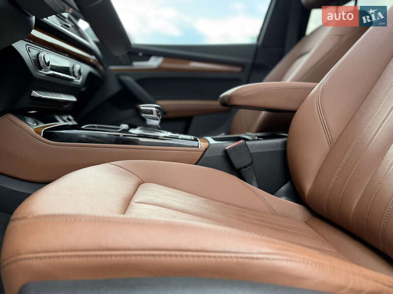 Внедорожник / Кроссовер Audi Q5 2022 в Дрогобыче