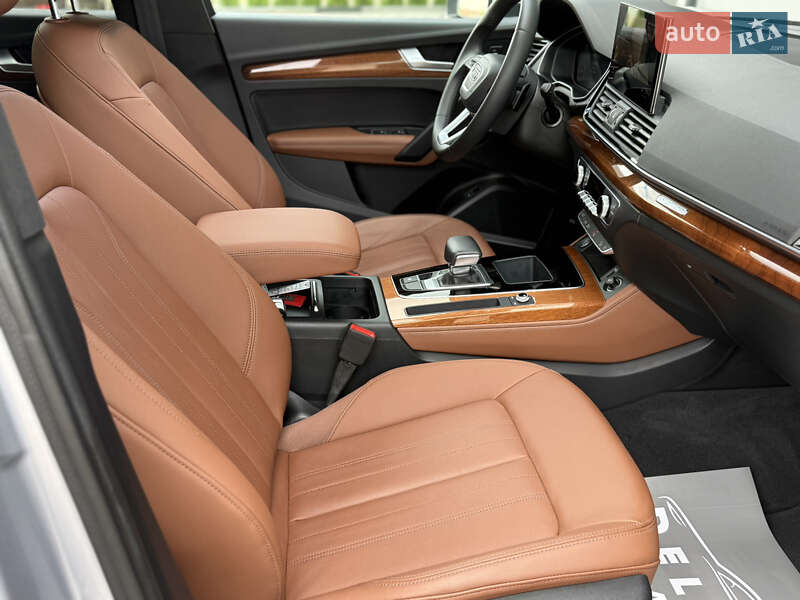 Внедорожник / Кроссовер Audi Q5 2022 в Дрогобыче