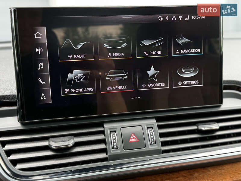 Внедорожник / Кроссовер Audi Q5 2022 в Дрогобыче