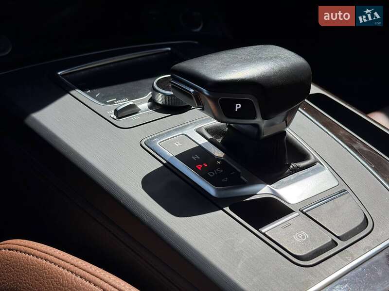 Внедорожник / Кроссовер Audi Q5 2018 в Ровно фото 54 Внедорожник / Кроссовер Audi Q5 2018 в Ровно