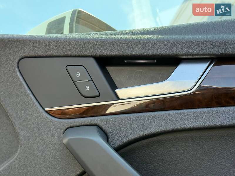 Внедорожник / Кроссовер Audi Q5 2018 в Ровно фото 64 Внедорожник / Кроссовер Audi Q5 2018 в Ровно