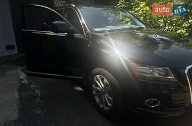 Внедорожник / Кроссовер Audi Q5 2012 в 