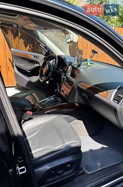 Внедорожник / Кроссовер Audi Q5 2011 в 