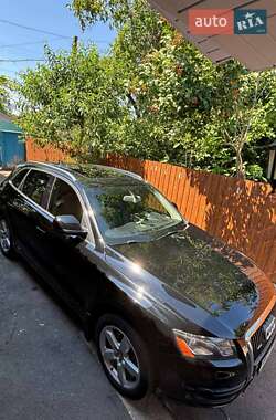 Внедорожник / Кроссовер Audi Q5 2011 в 