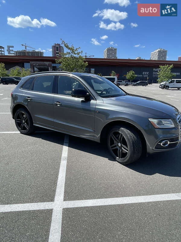 Внедорожник / Кроссовер Audi Q5 2016 в Киеве
