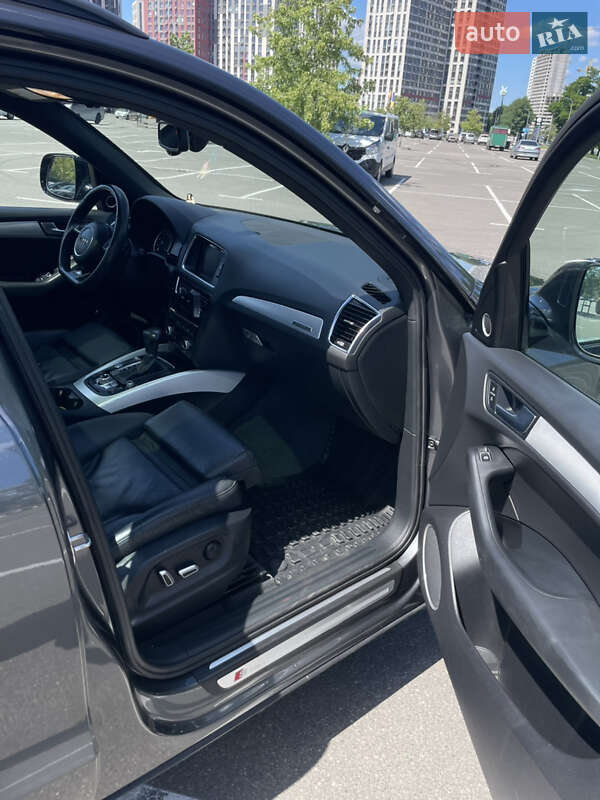 Внедорожник / Кроссовер Audi Q5 2016 в Киеве