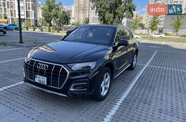 Внедорожник / Кроссовер Audi Q5 2022 в Киеве