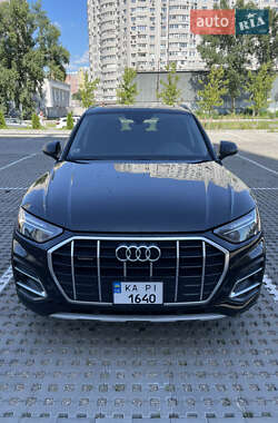 Внедорожник / Кроссовер Audi Q5 2022 в 
