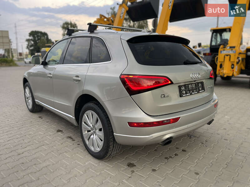 Позашляховик / Кросовер Audi Q5 2012 в Луцьку
