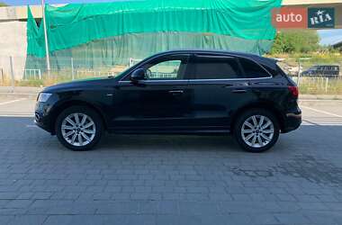 Внедорожник / Кроссовер Audi Q5 2016 в 