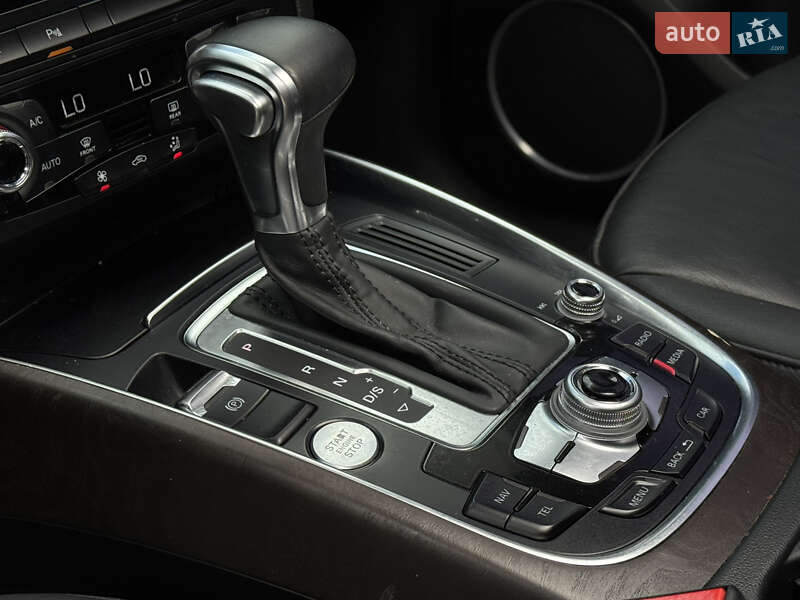 Внедорожник / Кроссовер Audi Q5 2015 в Самборе
