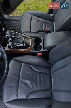 Внедорожник / Кроссовер Audi Q5 2015 в 