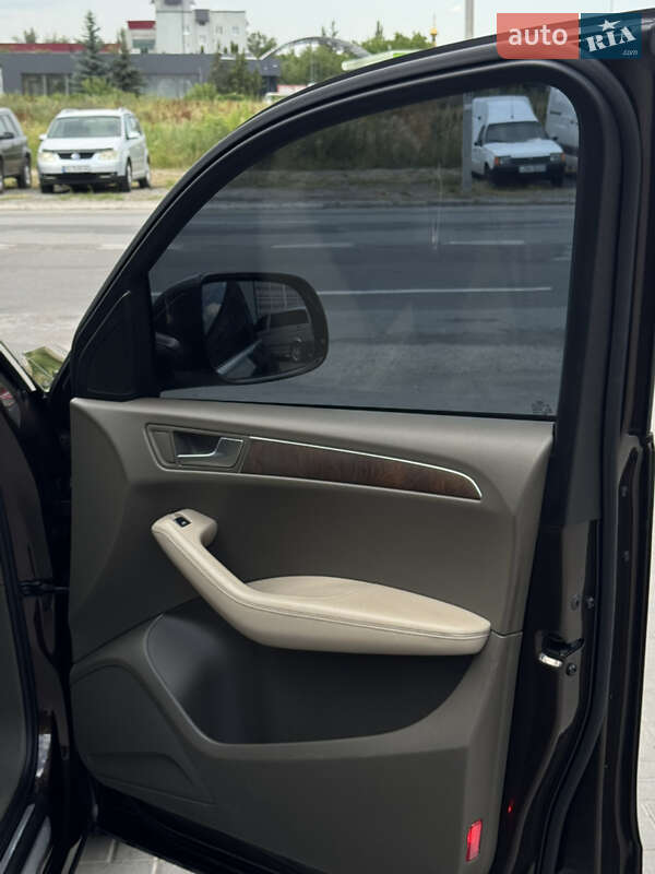 Внедорожник / Кроссовер Audi Q5 2011 в Каменец-Подольском фото 3 Внедорожник / Кроссовер Audi Q5 2011 в Каменец-Подольском