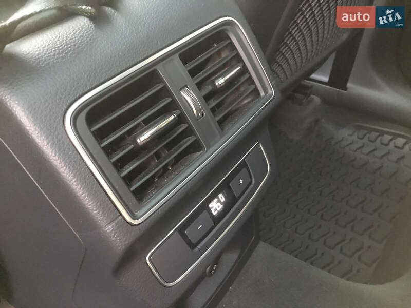 Внедорожник / Кроссовер Audi Q5 2017 в Ровно