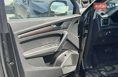 Внедорожник / Кроссовер Audi Q5 2023 в 