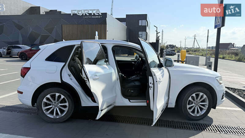 Внедорожник / Кроссовер Audi Q5 2013 в Луцке