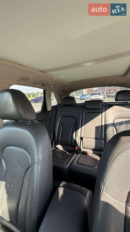 Внедорожник / Кроссовер Audi Q5 2013 в Луцке