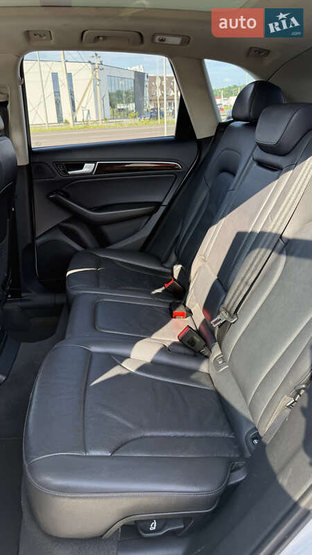 Внедорожник / Кроссовер Audi Q5 2013 в Луцке