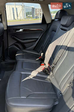 Позашляховик / Кросовер Audi Q5 2013 в 