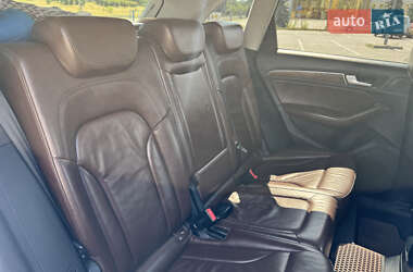 Позашляховик / Кросовер Audi Q5 2013 в 