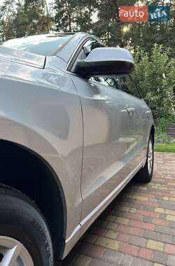 Внедорожник / Кроссовер Audi Q5 2012 в 