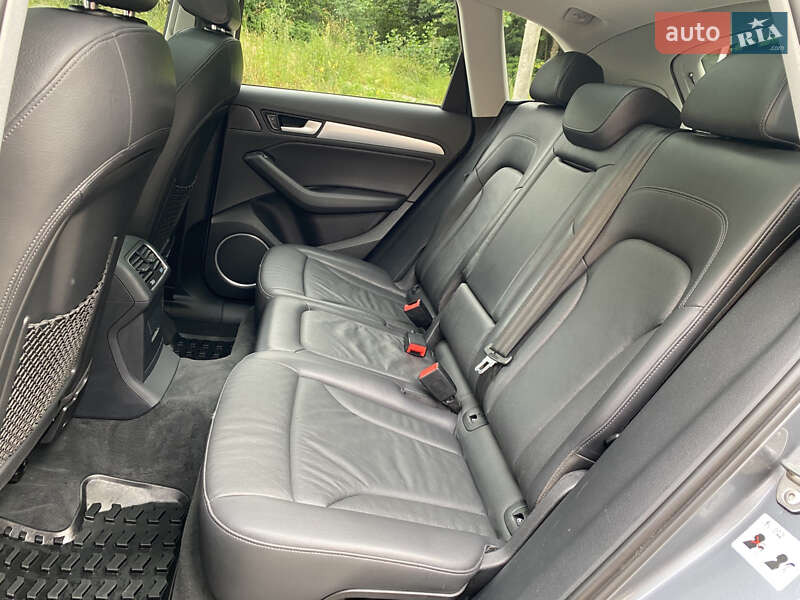 Внедорожник / Кроссовер Audi Q5 2013 в Львове