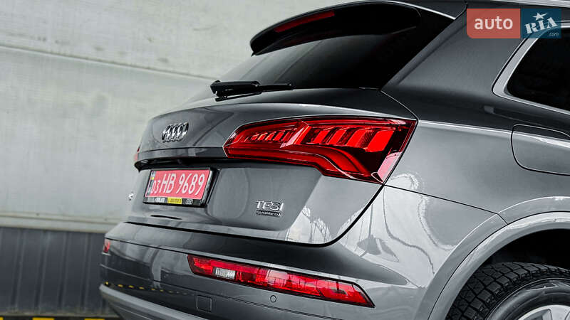 Позашляховик / Кросовер Audi Q5 2018 в Рівному