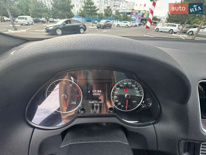 Внедорожник / Кроссовер Audi Q5 2015 в Одессе